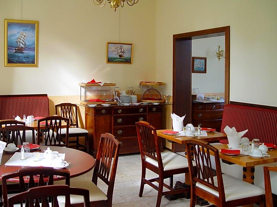 Hotel Altes Hafenhaus 1