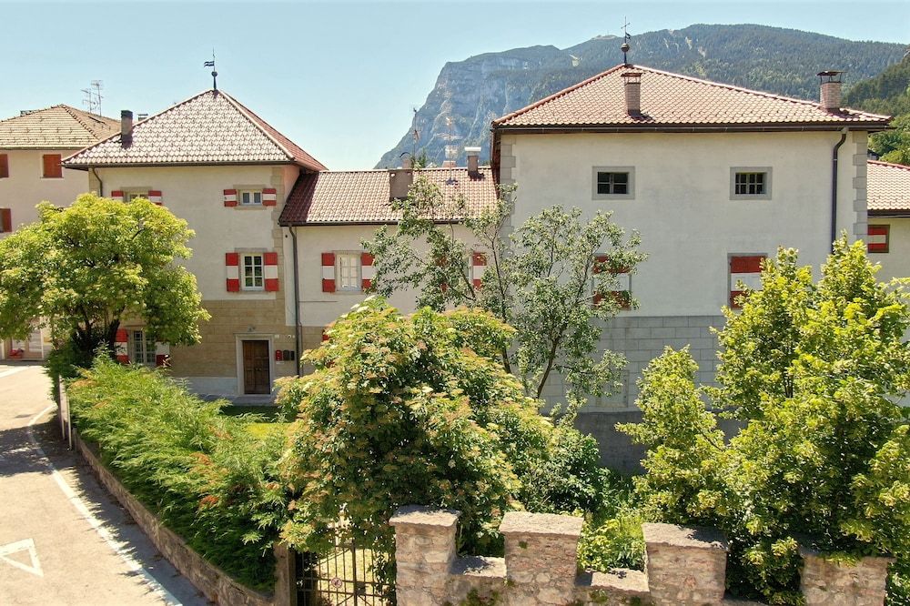 Castello Fai 1