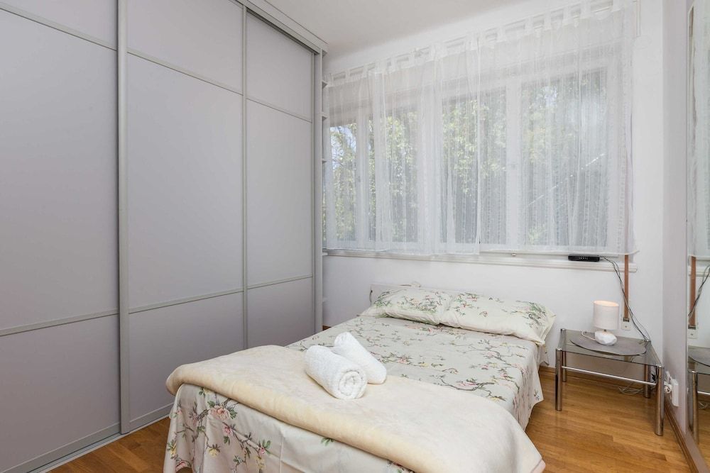 Apartment Rea 1