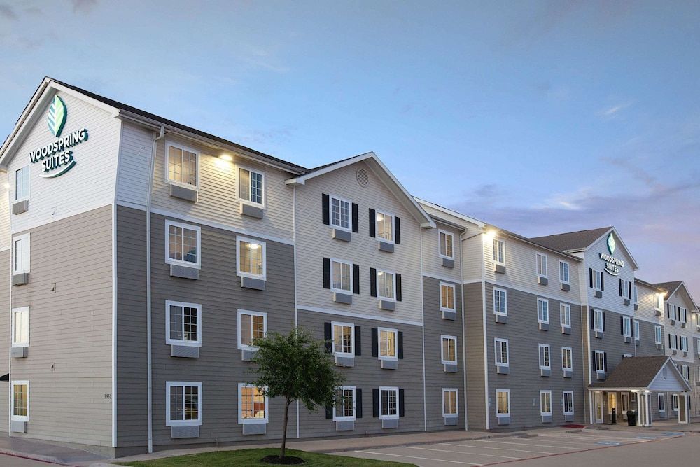 WoodSpring Suites Houston Westchase 1