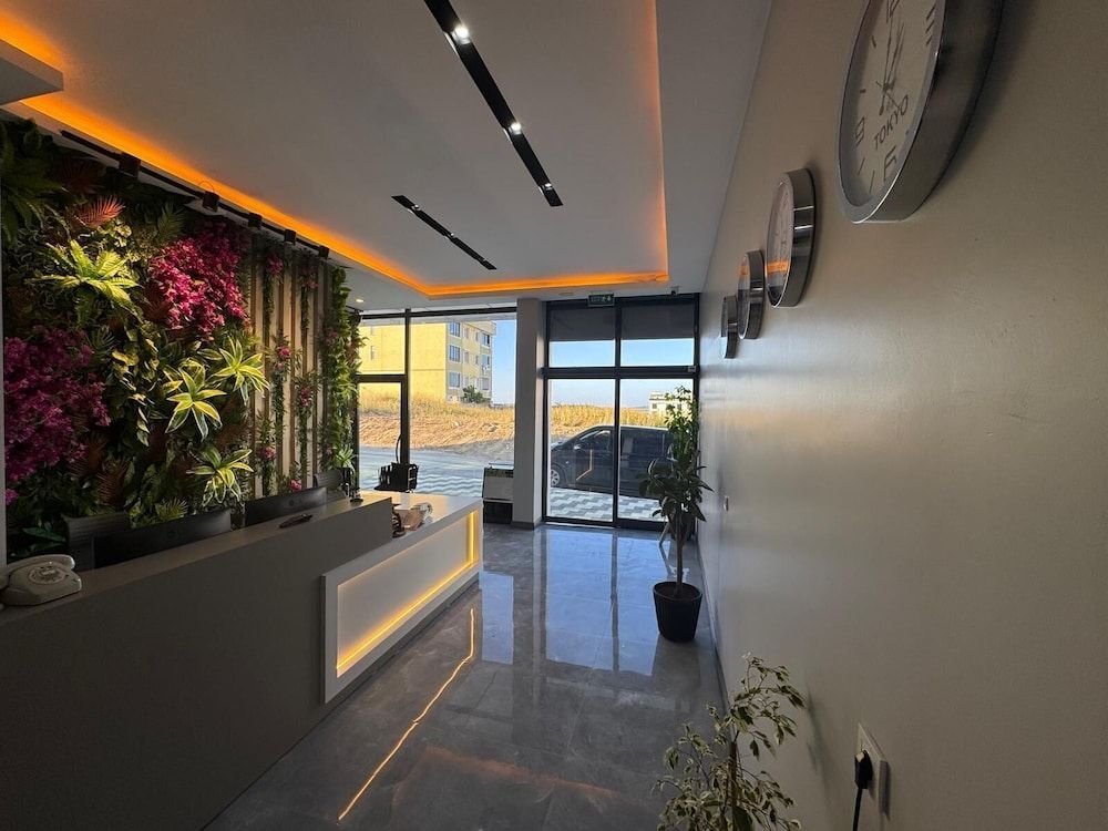 Fourpoints Airport Hotel 2