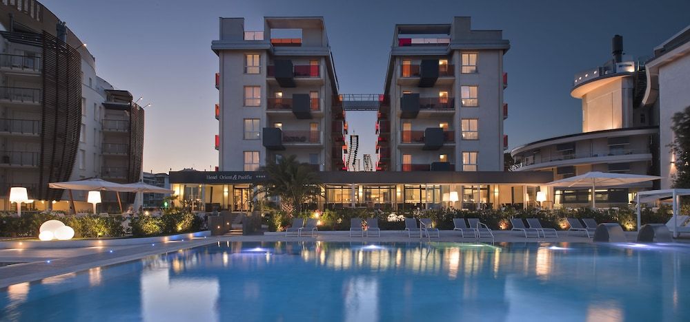 Hotel Orient & Pacific 1