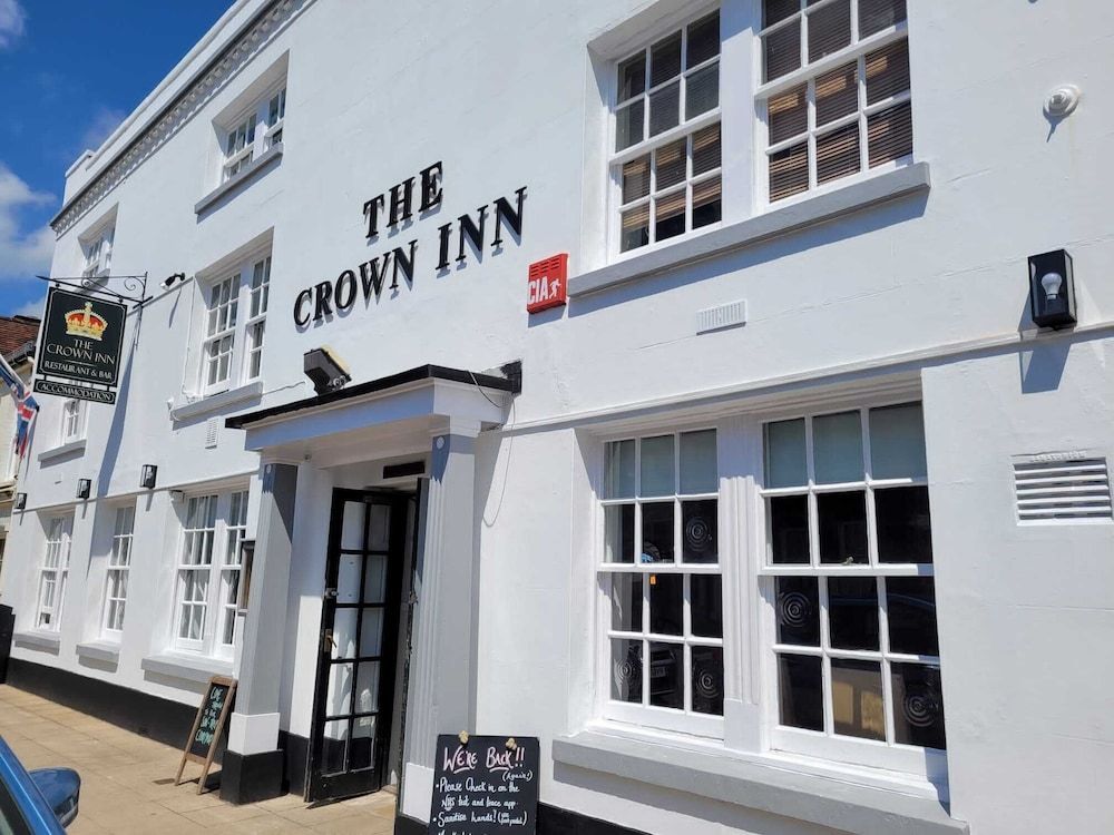The Crown Hotel 1