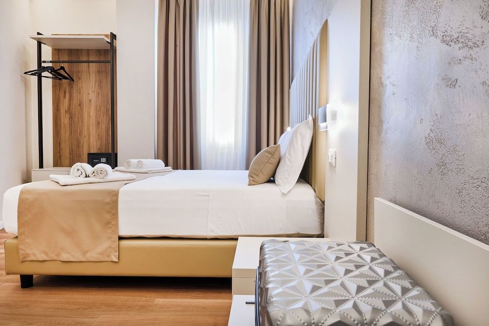 florence medali rooms 2