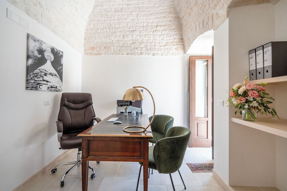 TRULLI CONTENTO ROOMS E APARTMENTS 1