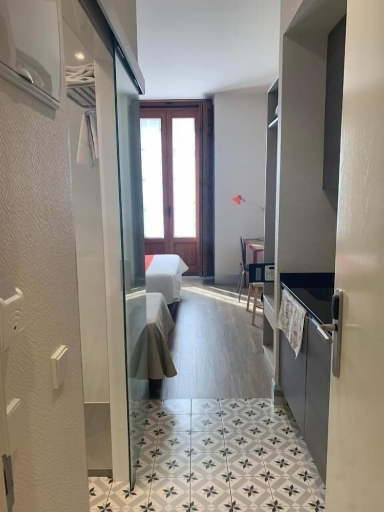Hostal Castilla II Puerta del Sol 2