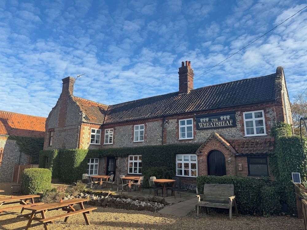 The Wheatsheaf West Beckham 1