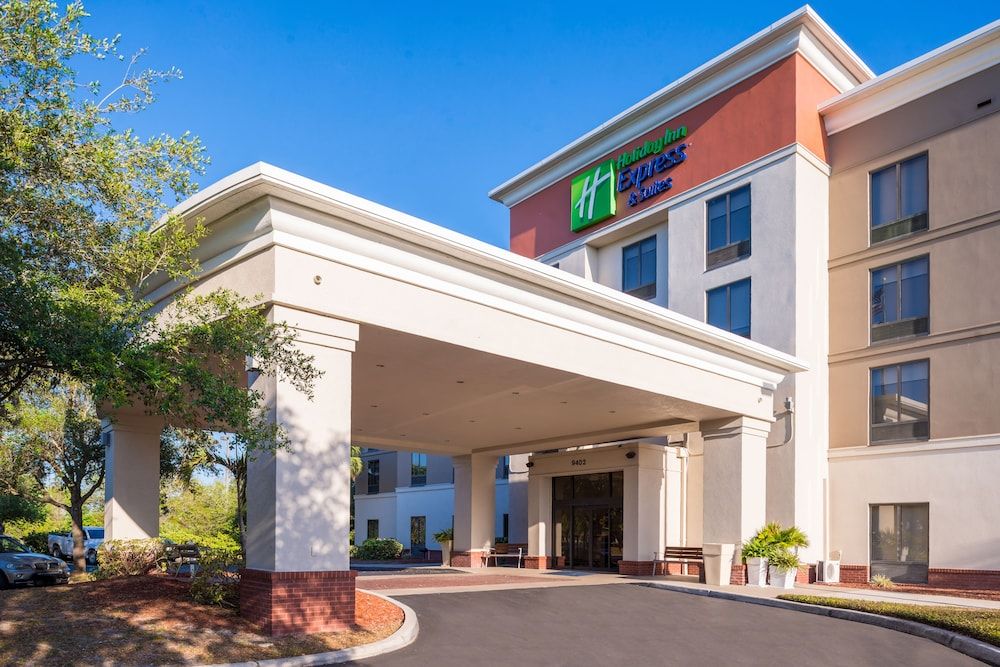 Holiday Inn Express & Suites TAMPA-ANDERSON RD/VETERANS EXP by IHG 1
