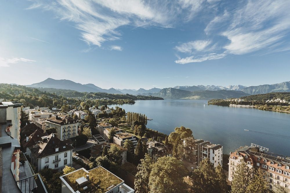 Art Deco Hotel Montana Luzern 1