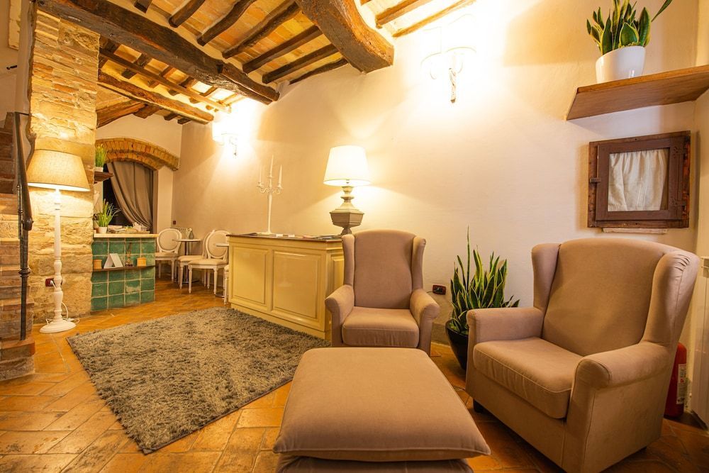 Borgo San Quirico d'Orcia B&B - Capitano Collection - Albergo diffuso 2