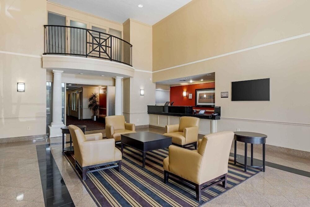Hawthorn Extended Stay by Wyndham Irving Las Colinas 2
