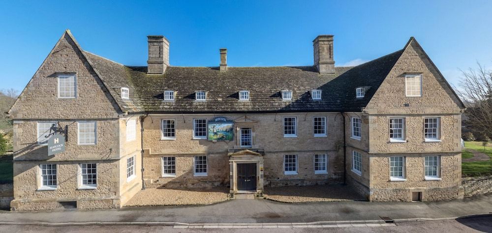 The Haycock Manor Hotel 1
