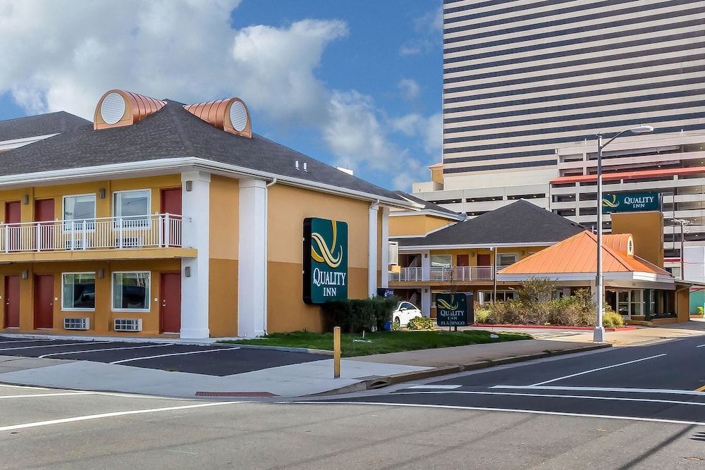 Quality Inn Flamingo 1