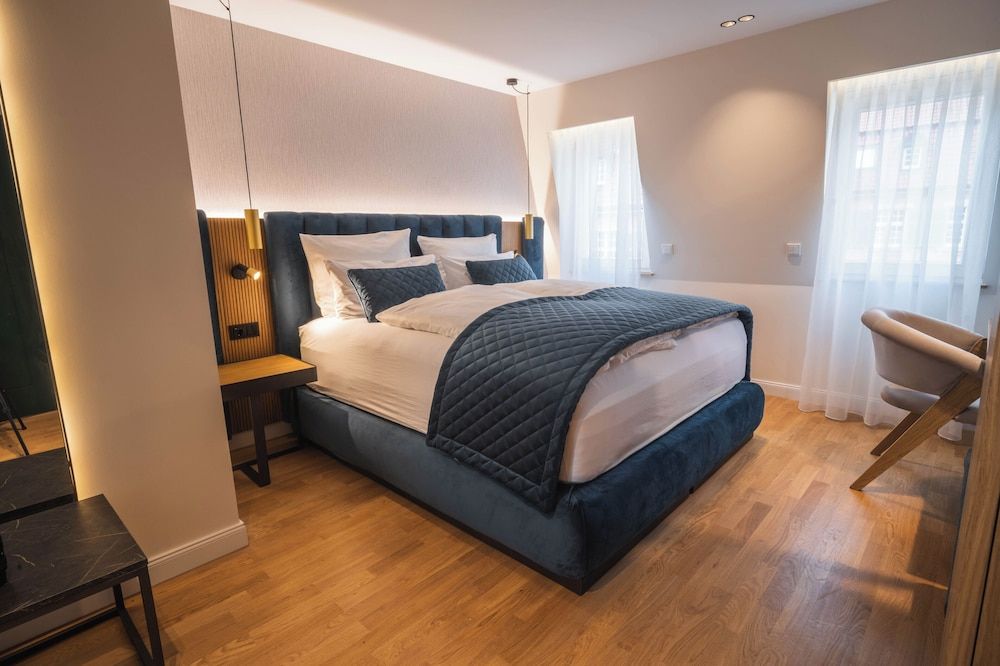 Hotel zum Kaiserdom 2