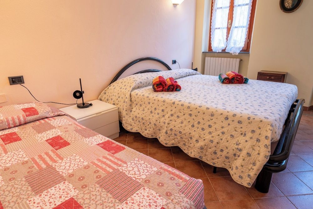 Suite Carla cozy apartment in Petrasanta center 2