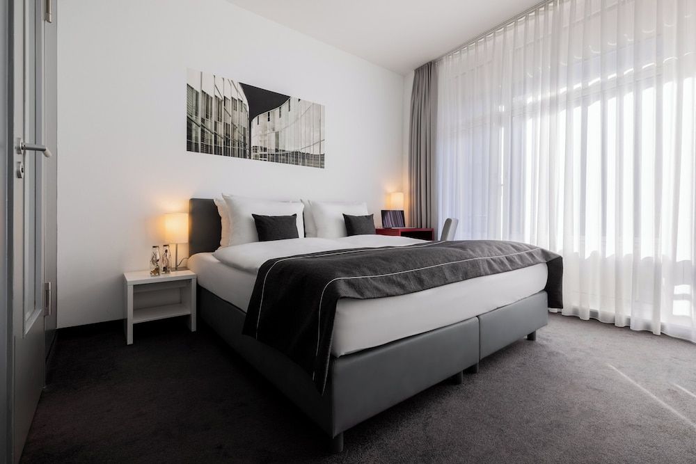 Garner Hotel Berlin - Gendarmenmarkt by IHG 1