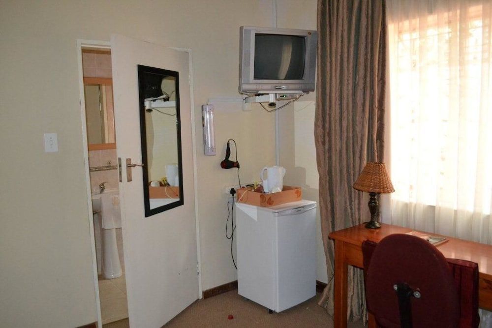Pretoria North Lodge 2
