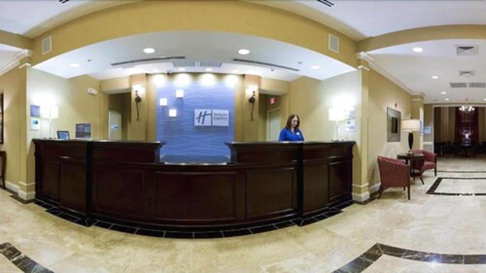 Holiday Inn Express & Suites CRESTVIEW SOUTH I-10 by IHG 2