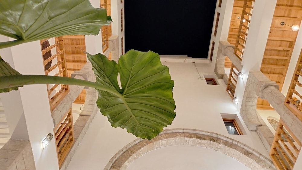Riad Al Manara 1