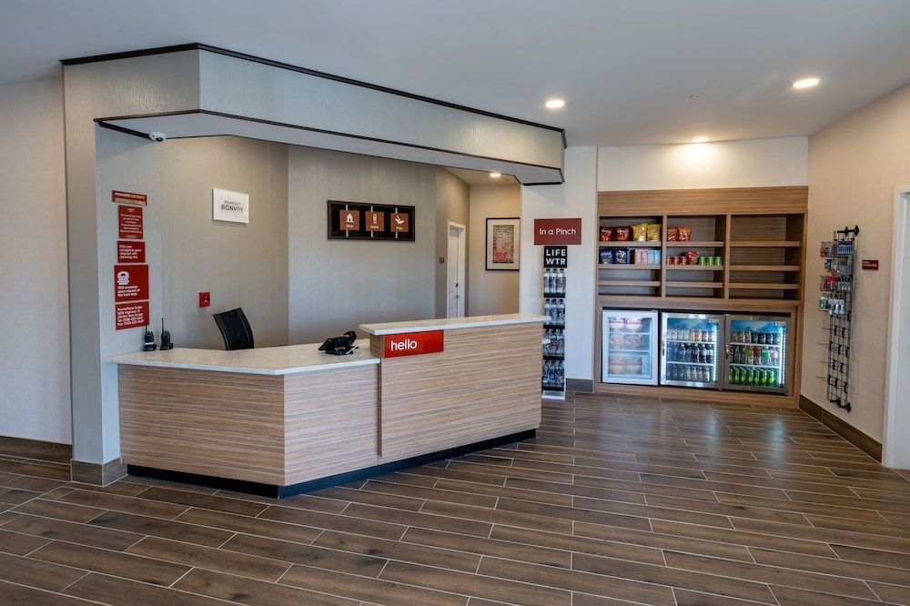 TownePlace Suites by Marriott Clinton 2