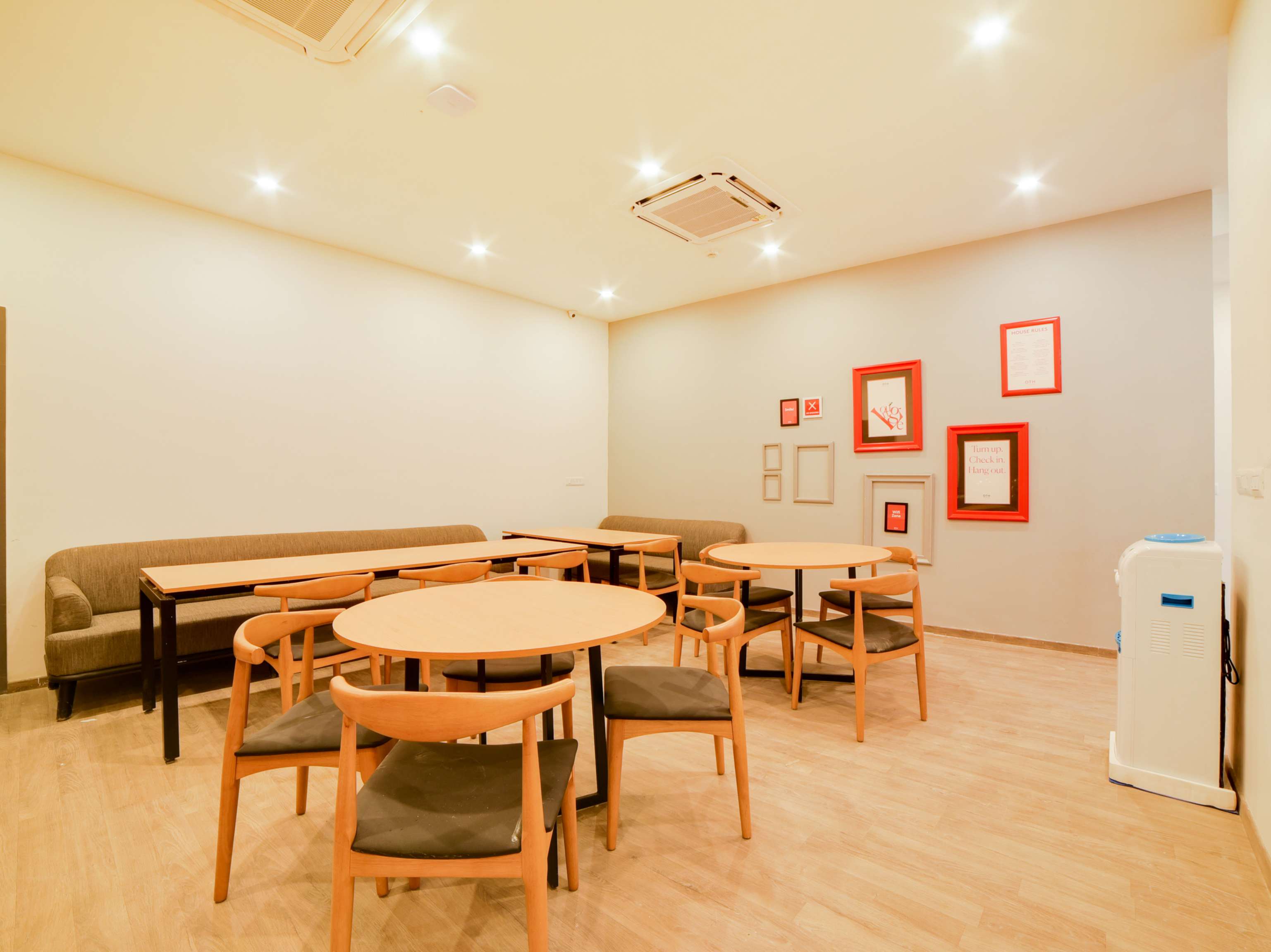 Townhouse Hosur Main Road Bommanahalli Near Gopalan Innovation Mall 1