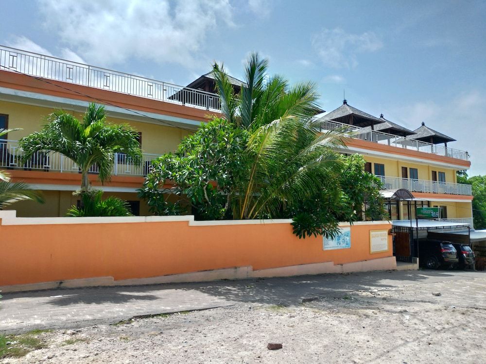 Balangan Paradise Hostel and Restaurant 1