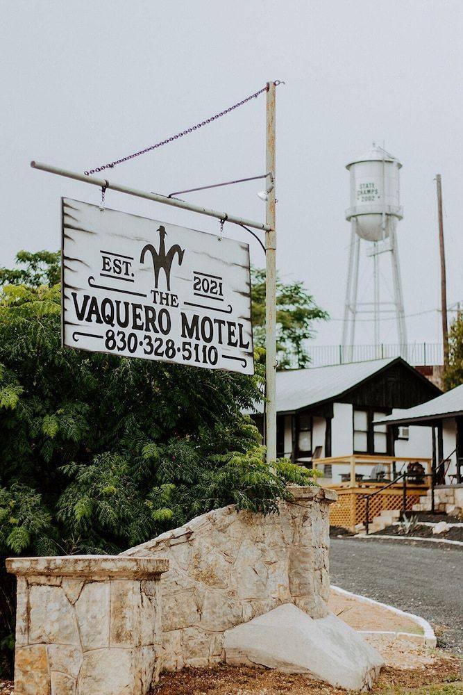 The Vaquero Motel 1