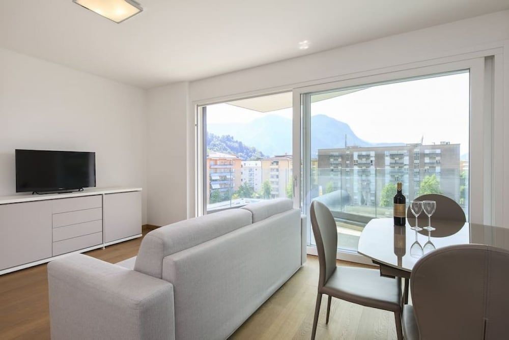 Roggia Apartments by Quokka 360 - Centrally Located Flats with Parking 1