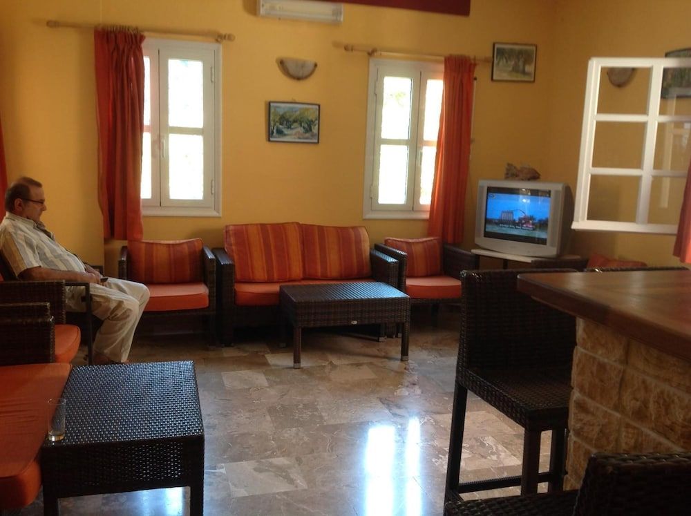 Hotel Nostos 2