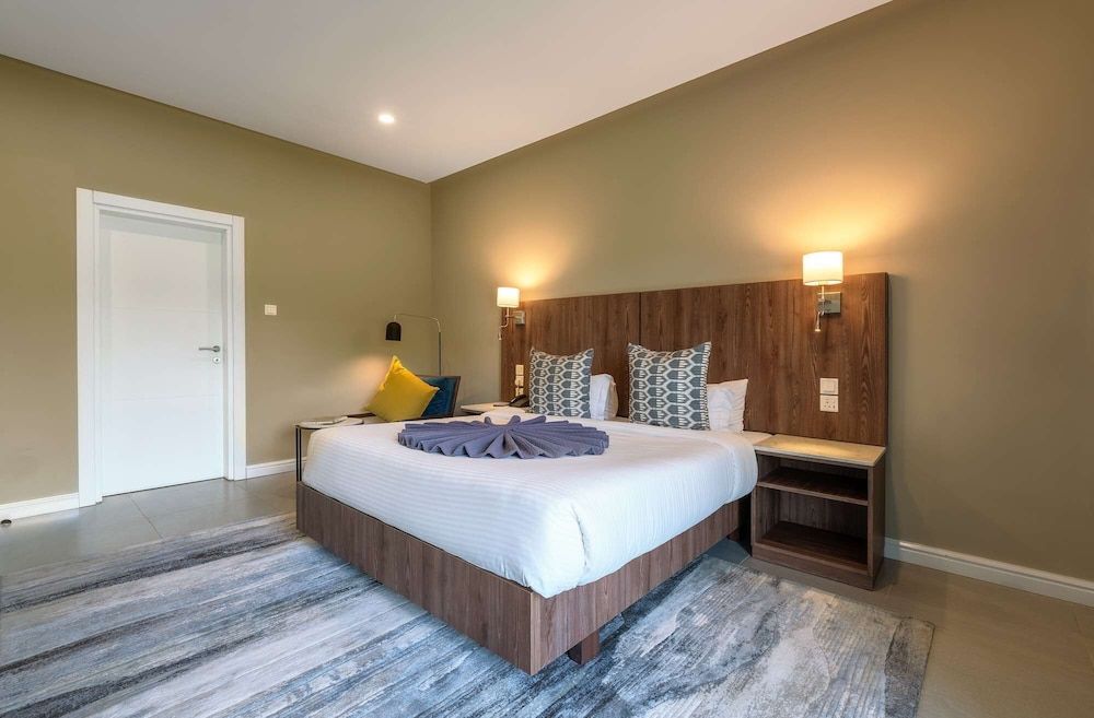 Central Hotel Ridge 2
