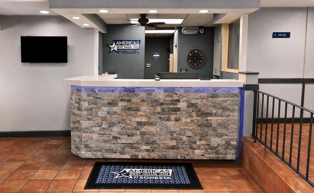 Americas Best Value Inn Knoxville Downtown North 2