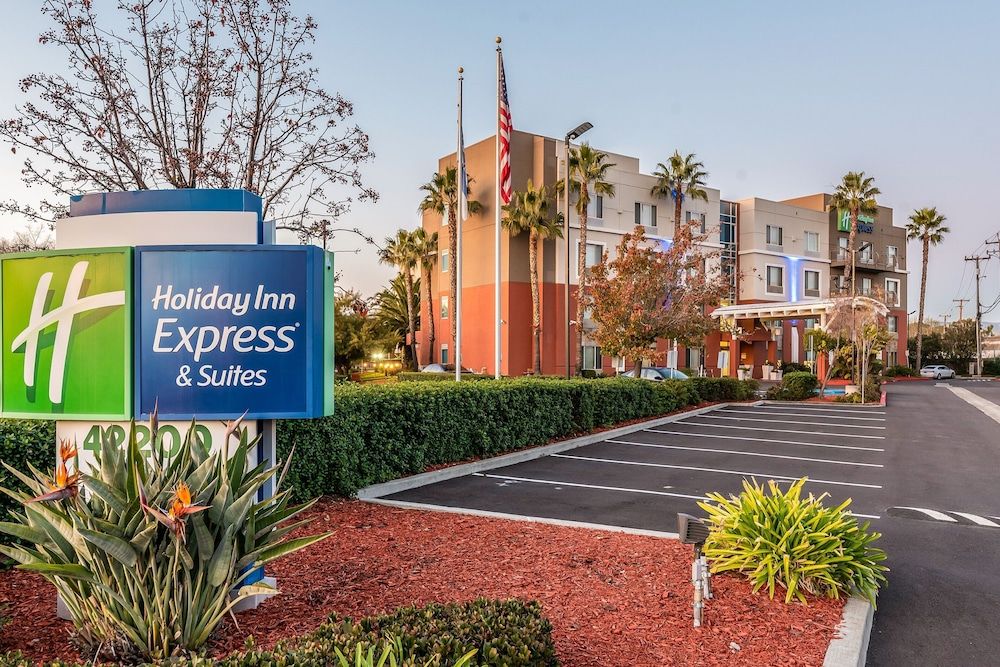 Holiday Inn Express & Suites FREMONT - MILPITAS CENTRAL by IHG 1