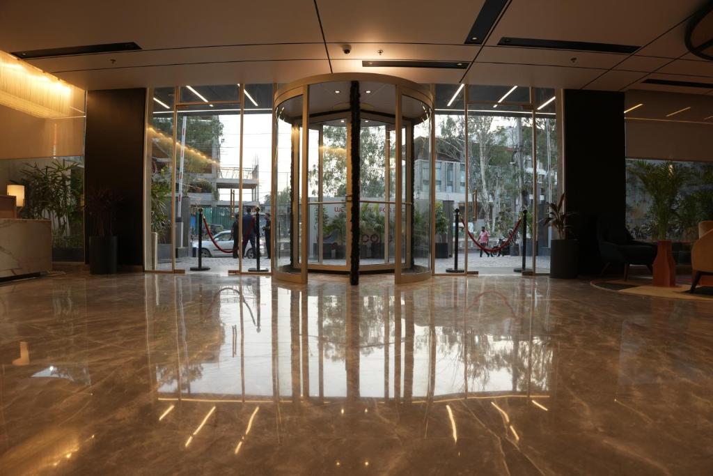 Ramada Encore By Wyndham Chandigarh Zirakpur 2