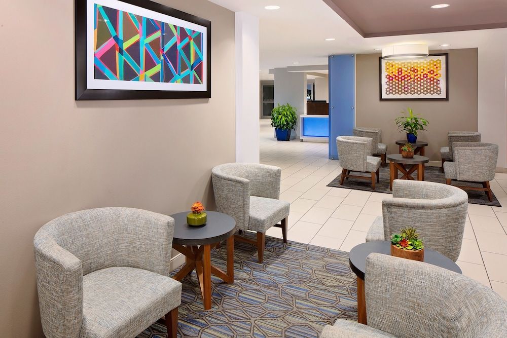 Holiday Inn Express & Suites AUSTIN DOWNTOWN - UNIVERSITY by IHG 2