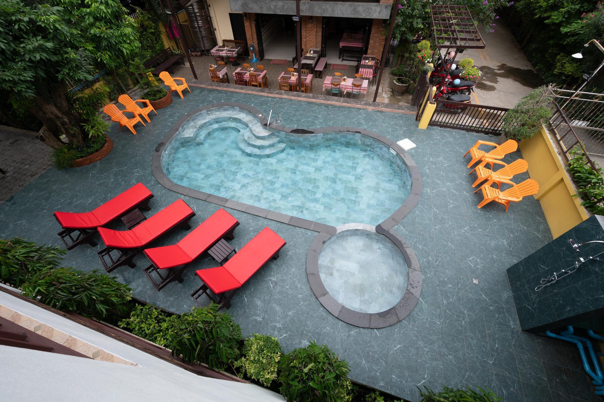 Riverside House Hotel 2