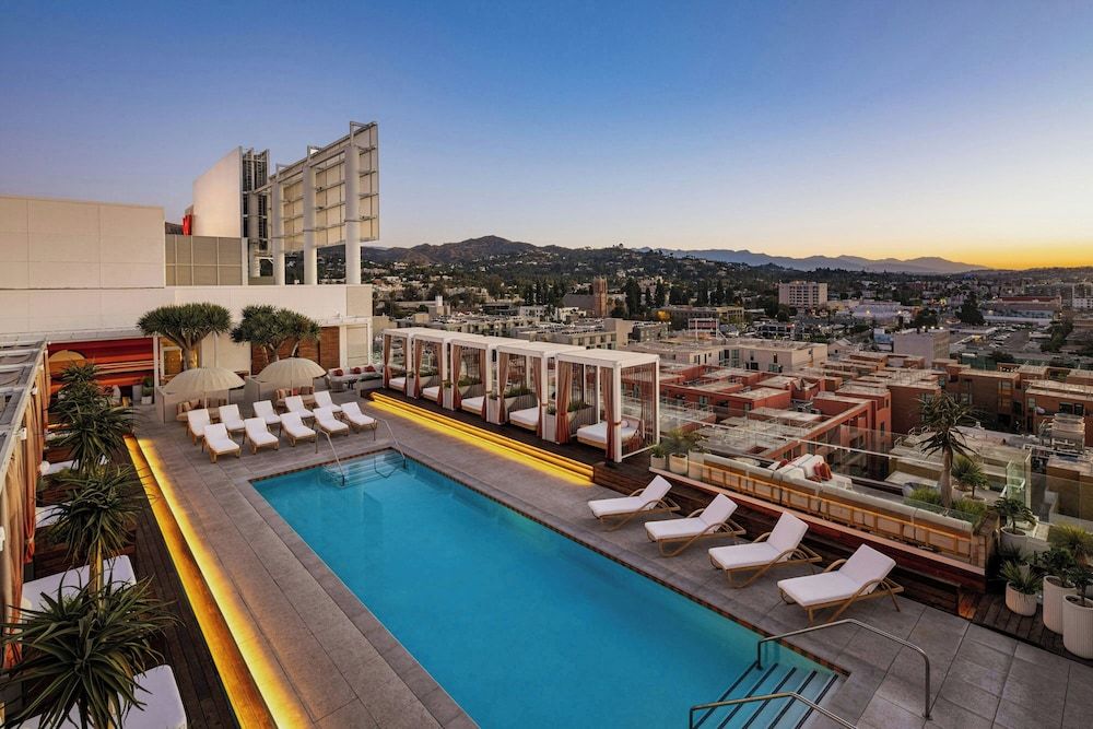 W Hollywood 1