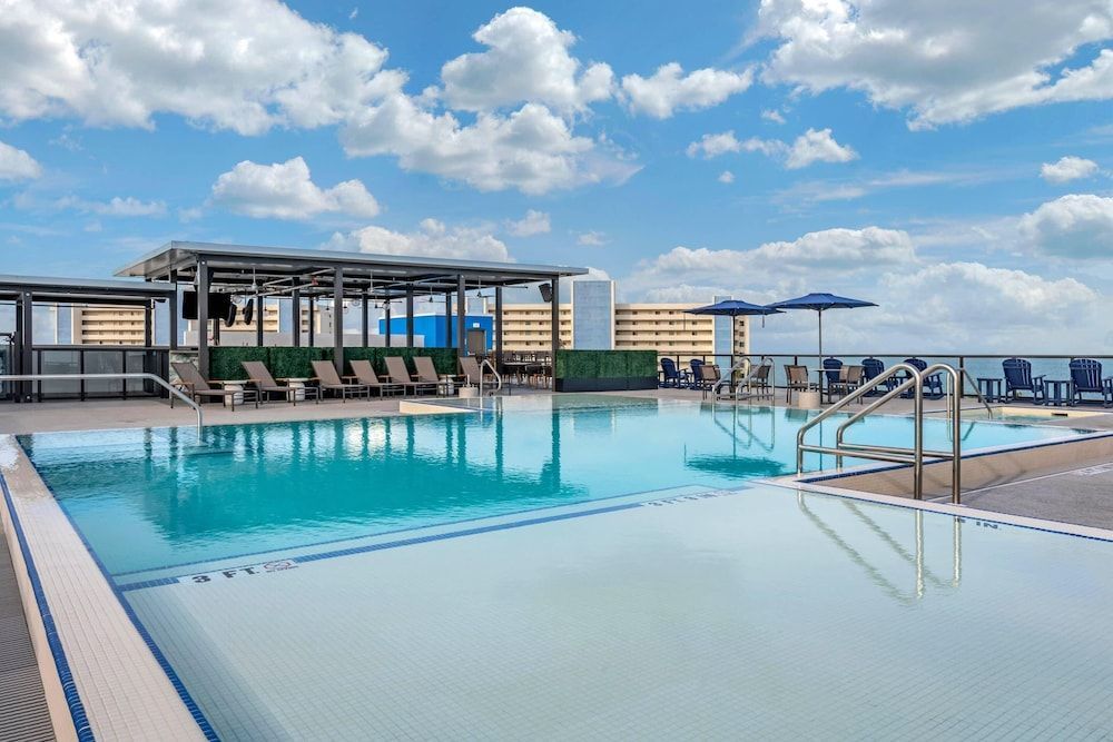 Cambria Hotel St Petersburg-Madeira Beach Marina 1