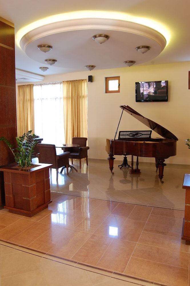 Hill Hotel Wellness & Spa 2