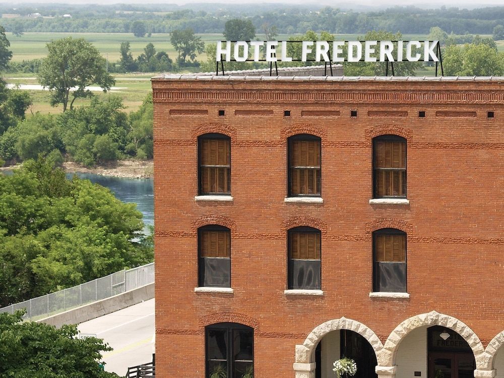 Hotel Frederick 1