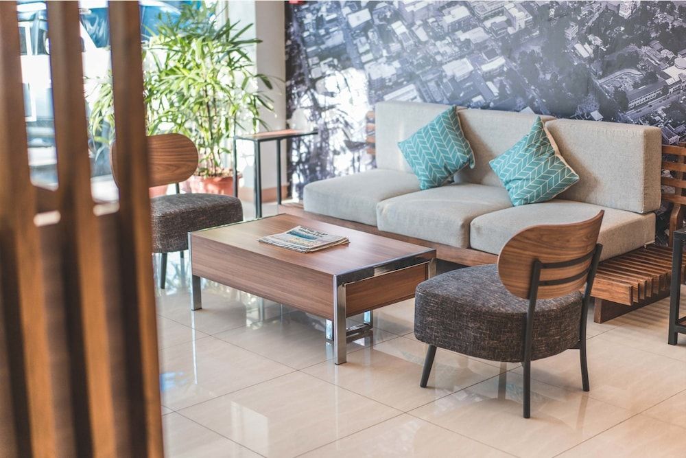 Henia Hotel 2