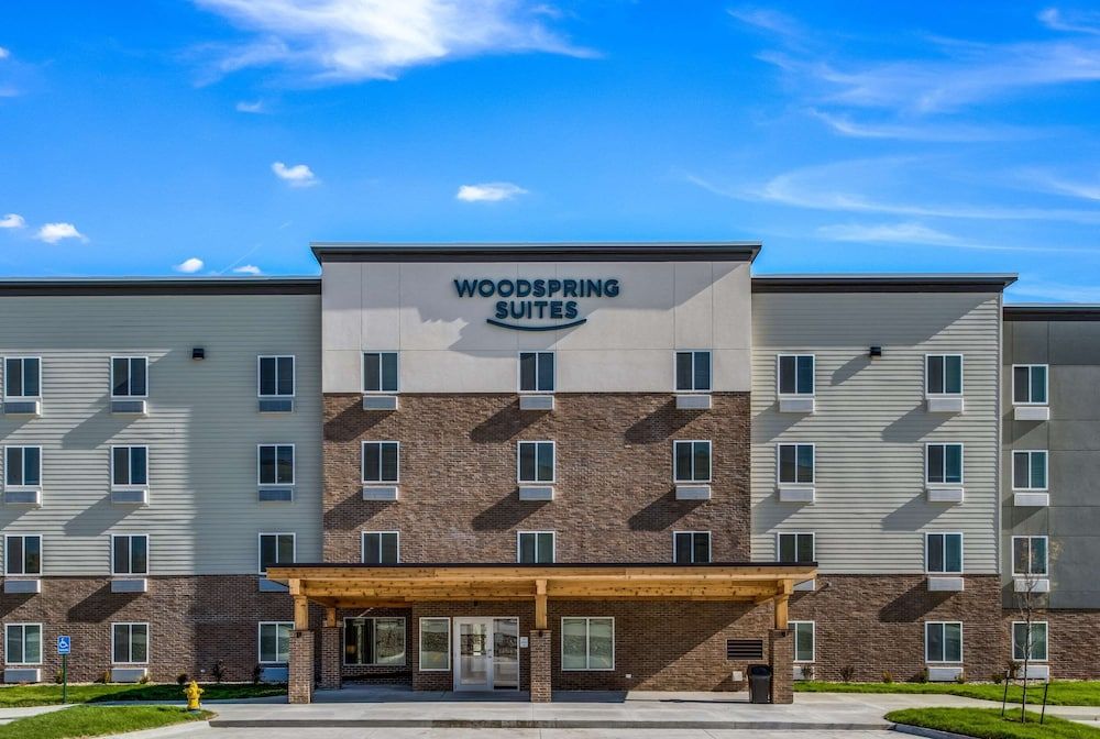 WoodSpring Suites West Des Moines 1
