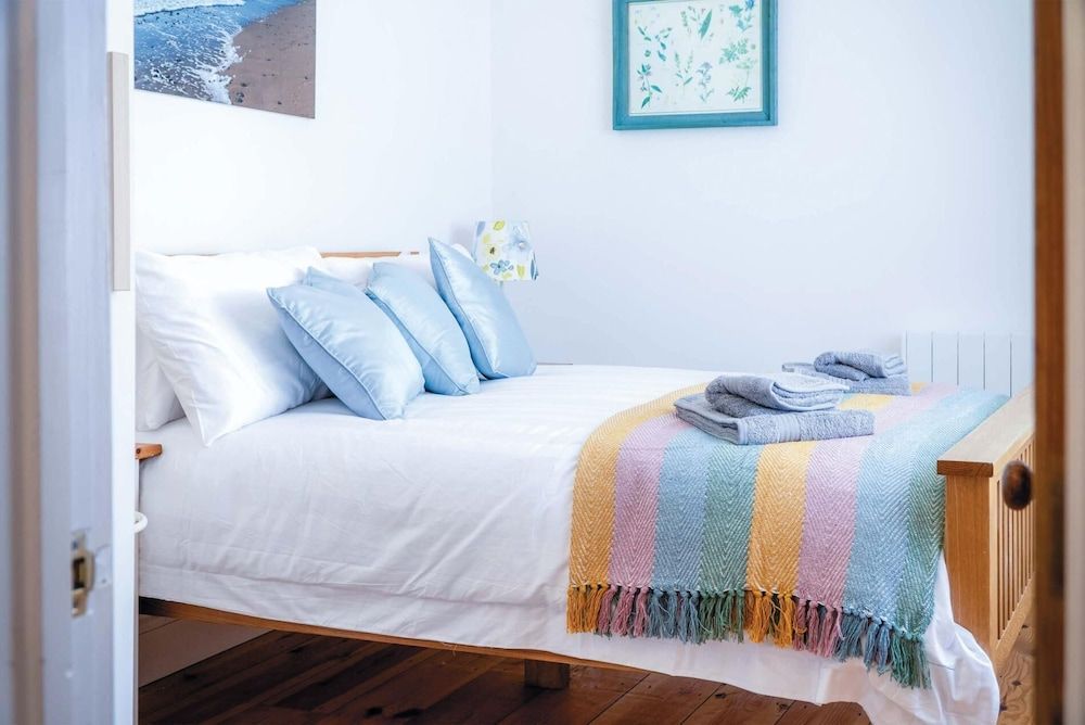 Sea Glass - 2 Bedroom Apartment - Manorbier 2