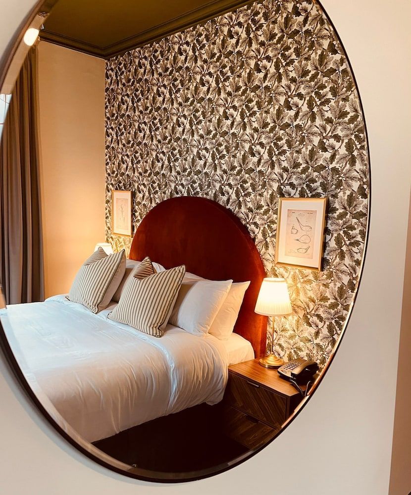 Pilgrim Hotel 2