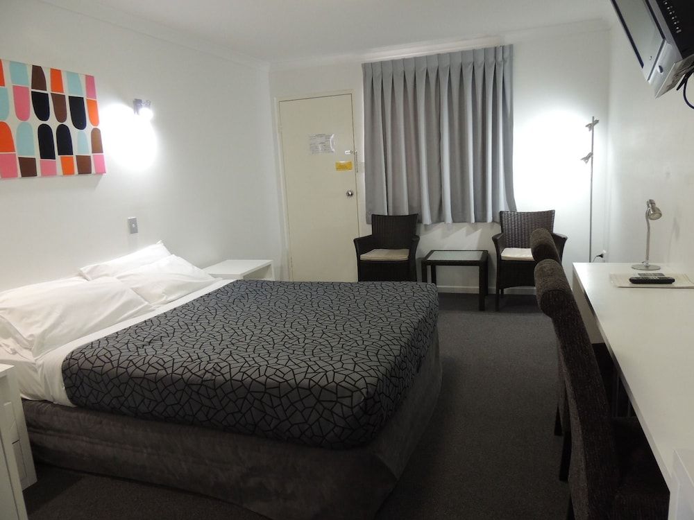 Park View Motel 2
