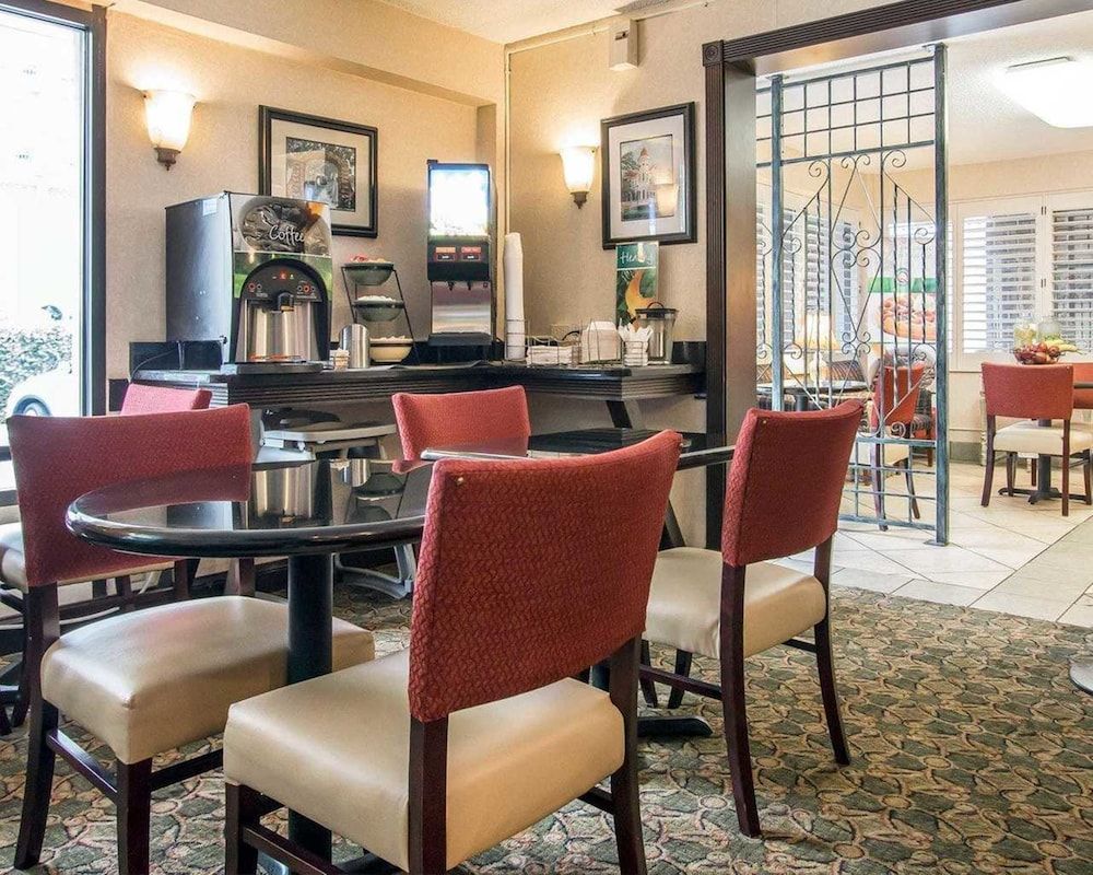 Quality Inn Savannah Historic District 1