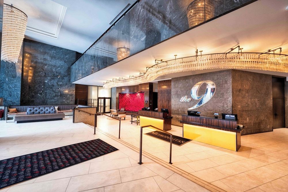 Metropolitan at The 9, Autograph Collection 1