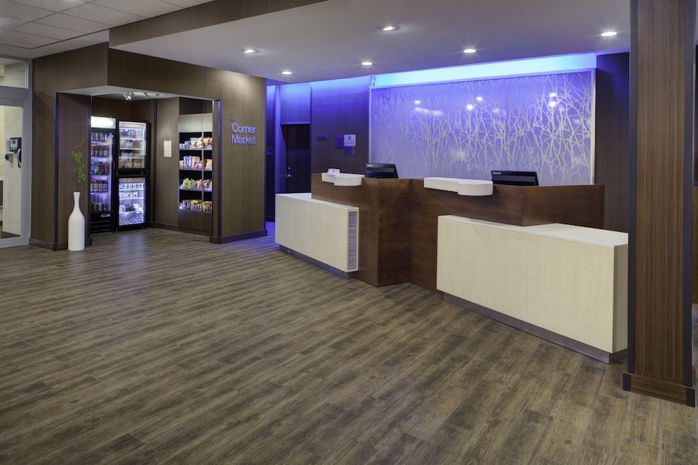 Fairfield Inn & Suites by Marriott Detroit Canton 1