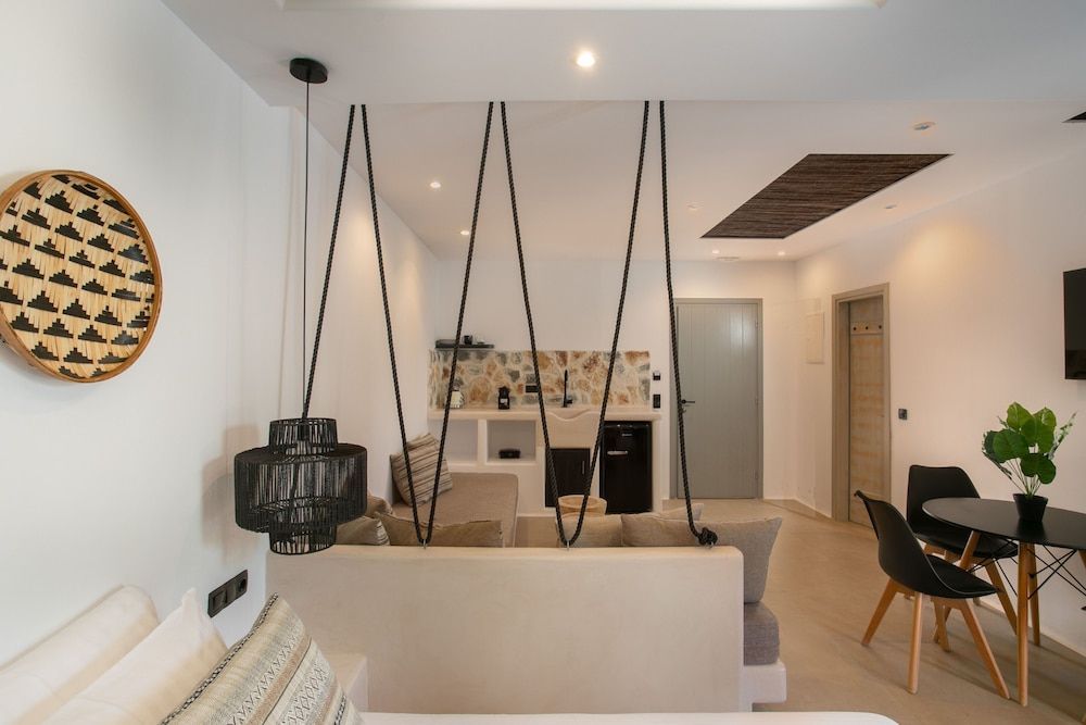 Naxos Green Village Hotel 1