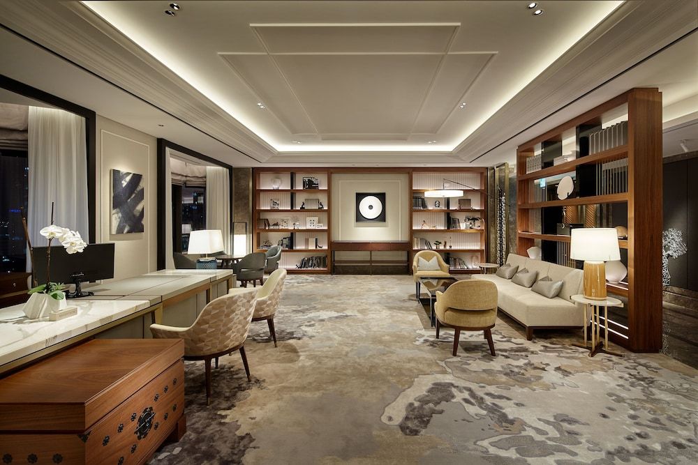THE GRAND LOTTE SEOUL - Formerly known as Lotte Hotel Seoul 2