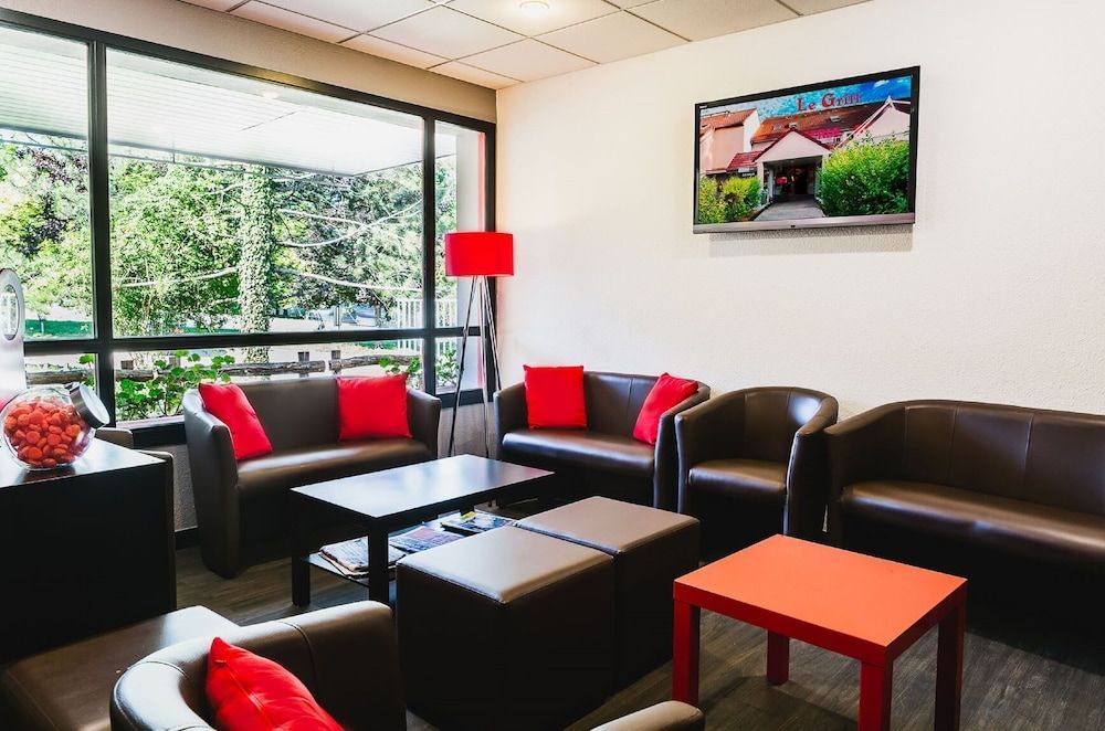 Logis Hotel Lons-le-Saunier - Restaurant Le Grill 2